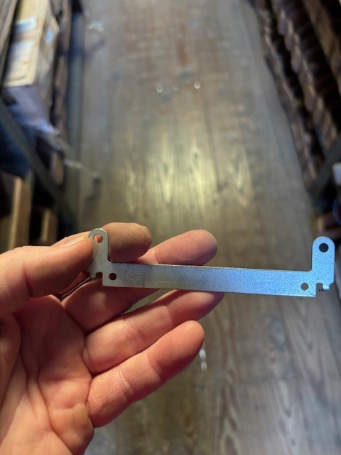 LZ40-1 EBM PABST MOUNTING BRACKET NEW SURPLUS