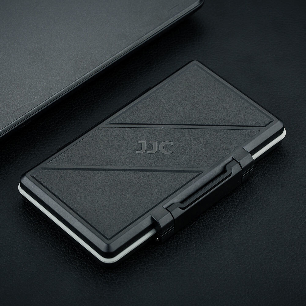 Memory Card Case Storage Holder + Card Reader fits 16 Micro SD SDXC SDHC Cards