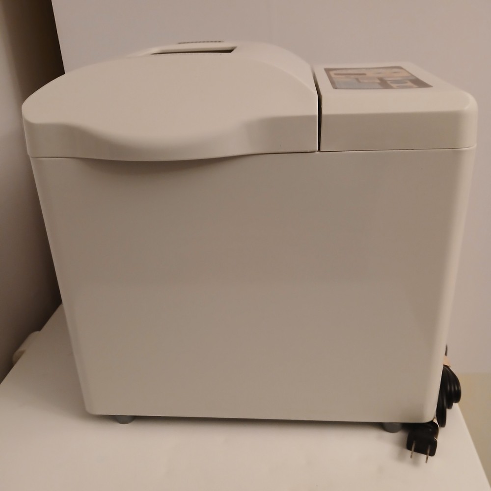 Bread Maker Breadman TR888 Corner Bakery 2lb Programmable Dessert Bread