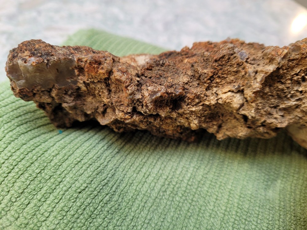 Unique Unknown rock formation (Alien Head Shape) 3lbs