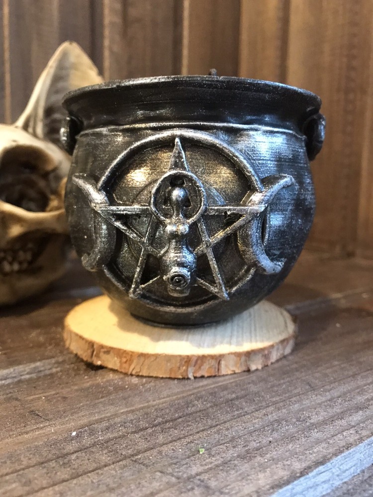 The Silicone Mold “The Witch’s Cauldron”