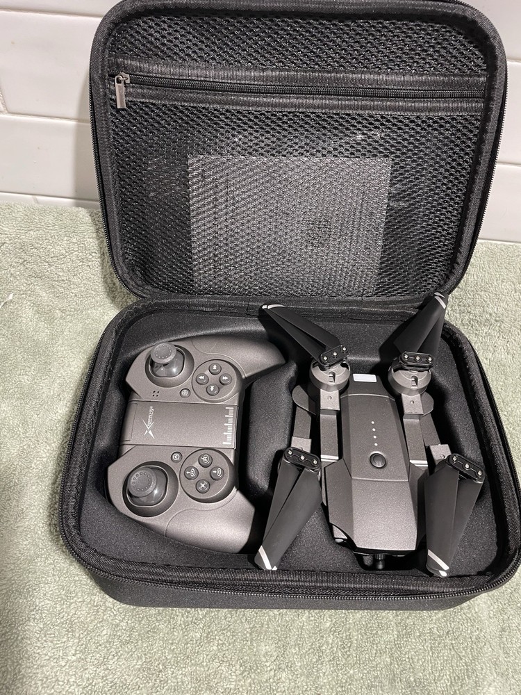 Attop X-PACK PLUS Foldable Quadcopter Drone With Camera, Controller, Case