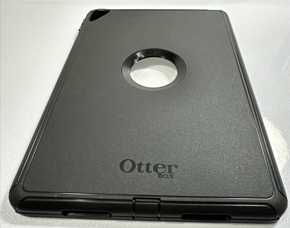 OtterBox Defender Rugged Case Apple iPad Pro 9.7” - Black