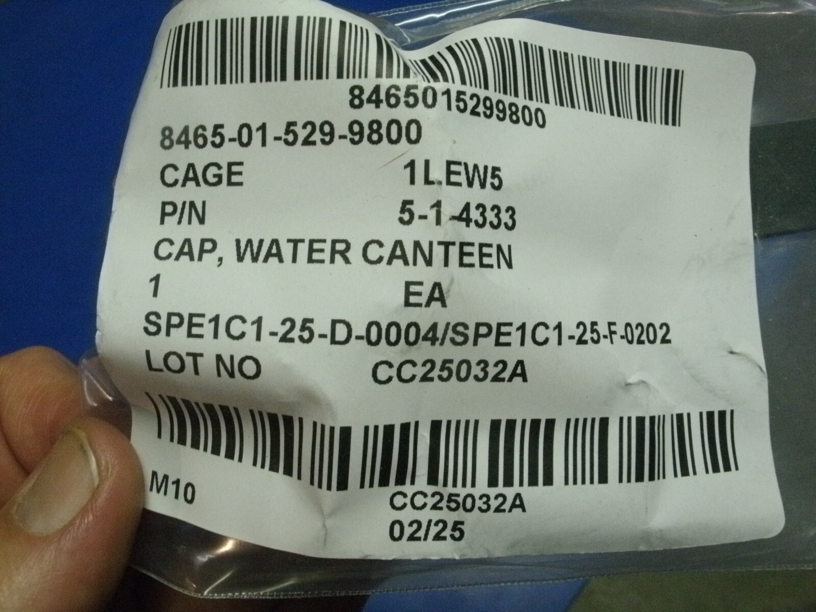 US ARMY AVON M50 / 61 GAS MASK 1 OR 2 Quart Canteen Cap Adapter NEW IN WRAPPER