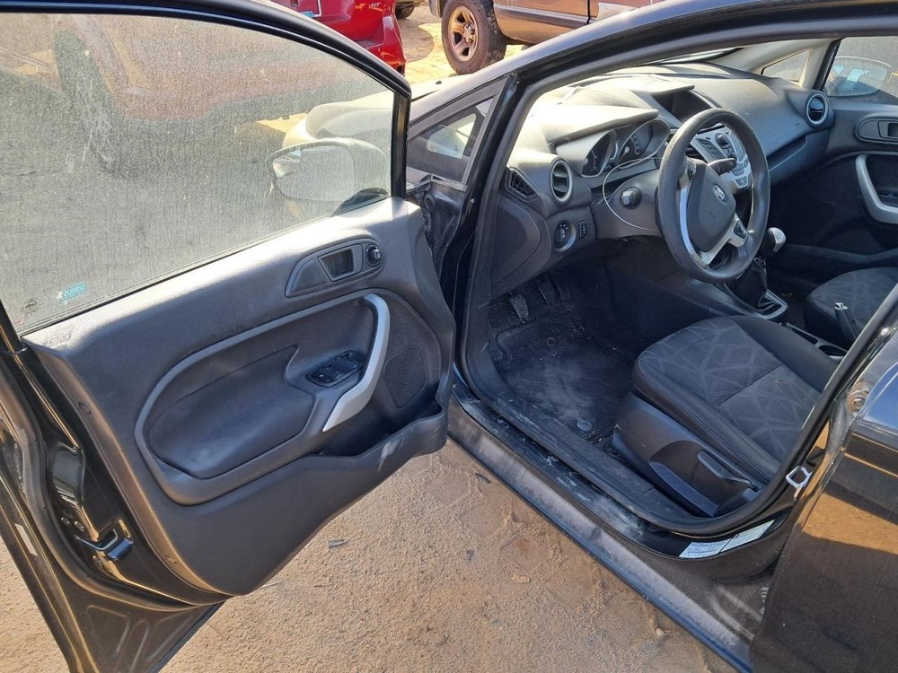 FIESTA 2013 Glove Box 4844568