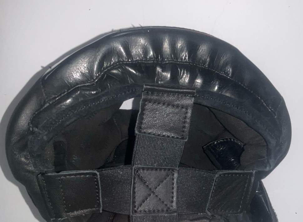Title Black Blitz Headgear Size Medium Fits Most Adjustable