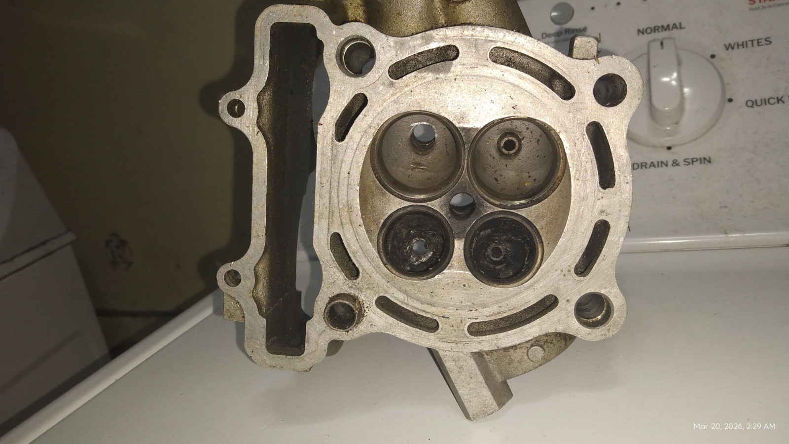2007 Kawasaki KX250F Cylinder Head *see photos