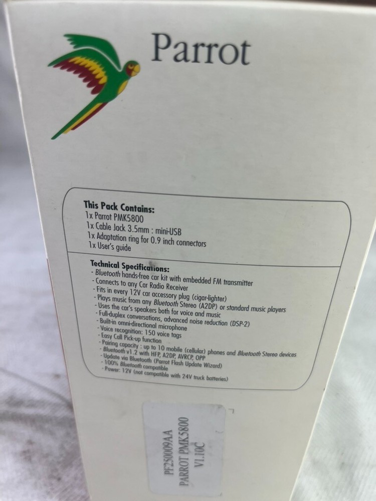 Parrot PF250009AA Pluggable Bluetooth Hands-free Car Kit