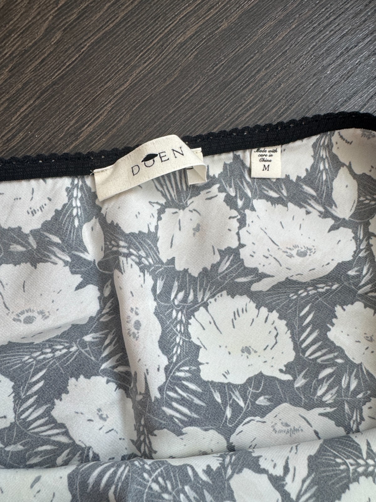 Doen ELOWETTE SKIRT IN NOIR FLEURS D'ANEMONE