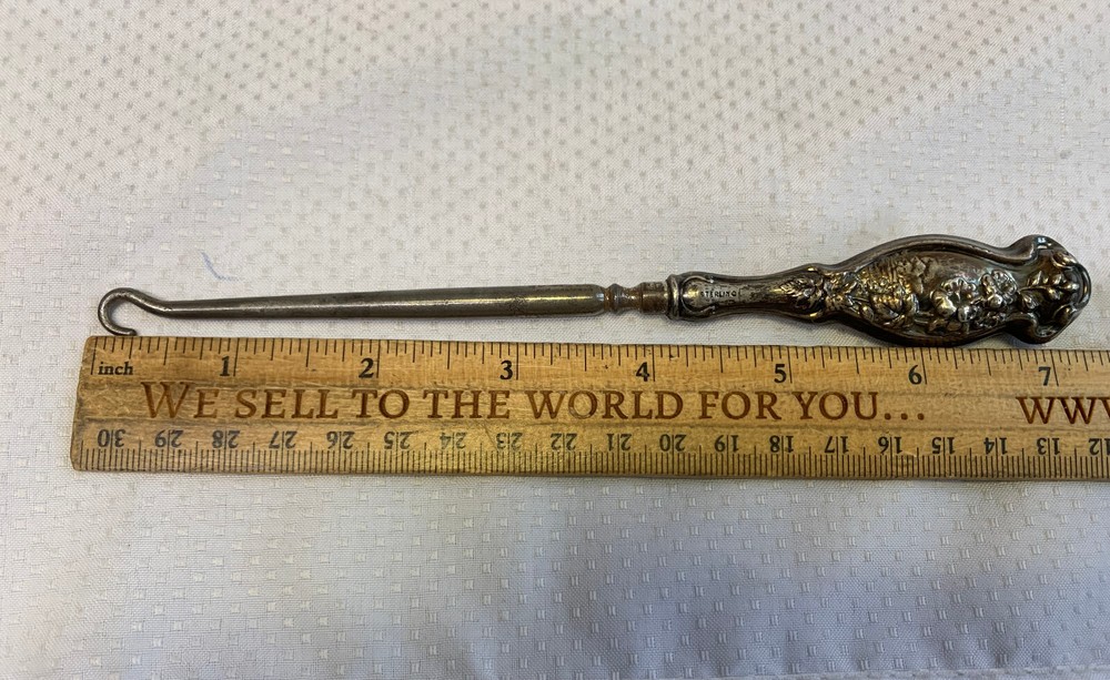 Vintage Sterling Silver Handled Button Hook Lace Puller Floral Repousse Design