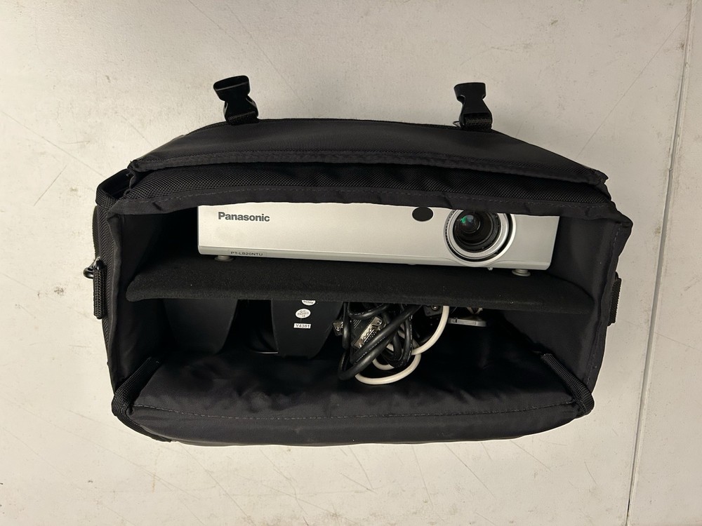 Panasonic Projector With Speakers