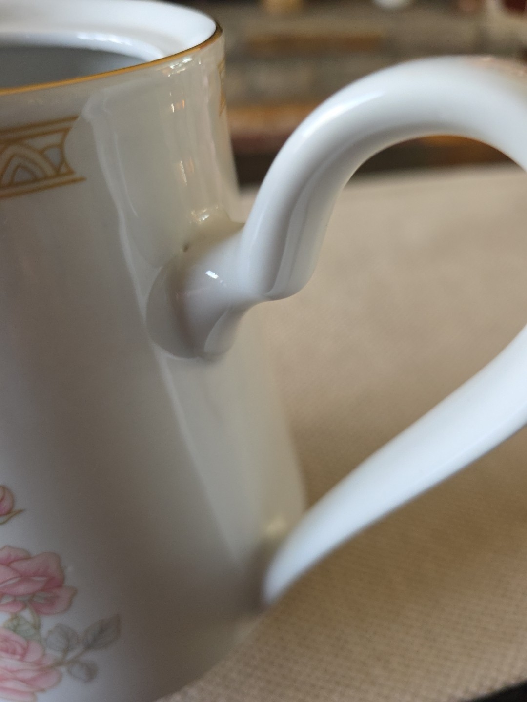 Crown Ming Fine Jian Shiang Christina Pattern Fine China Tea Pot, Sugar, Creamer