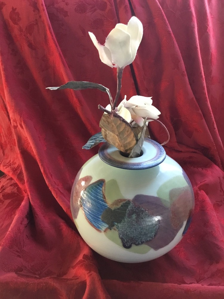 FLAWLESS Exquisite CERAMIC Multi Blue Round VASE