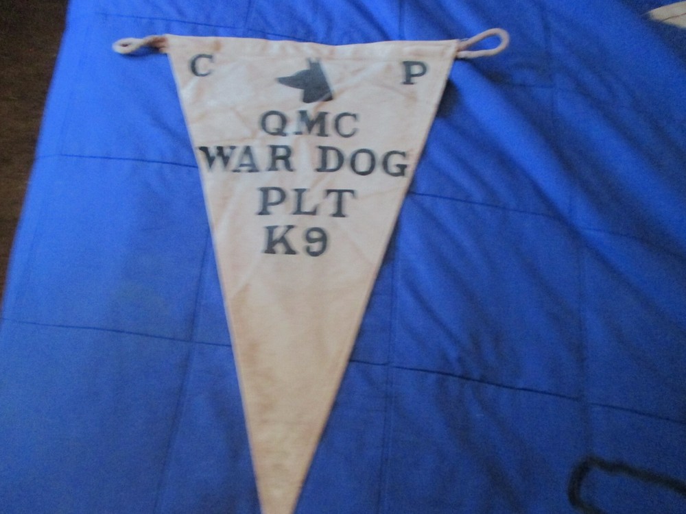 WWII  USA K-9 QMC WAR DOG PLT COMMAND POST   PENNET  (A)