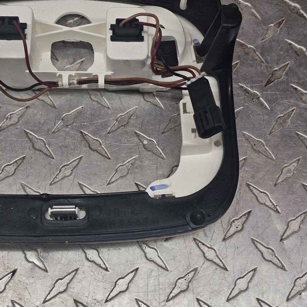 2011 CHEVY MALIBU FRONT UPPER ROOF READING MAP LIGHT LAMP BULB MOUNT BRACKET OEM