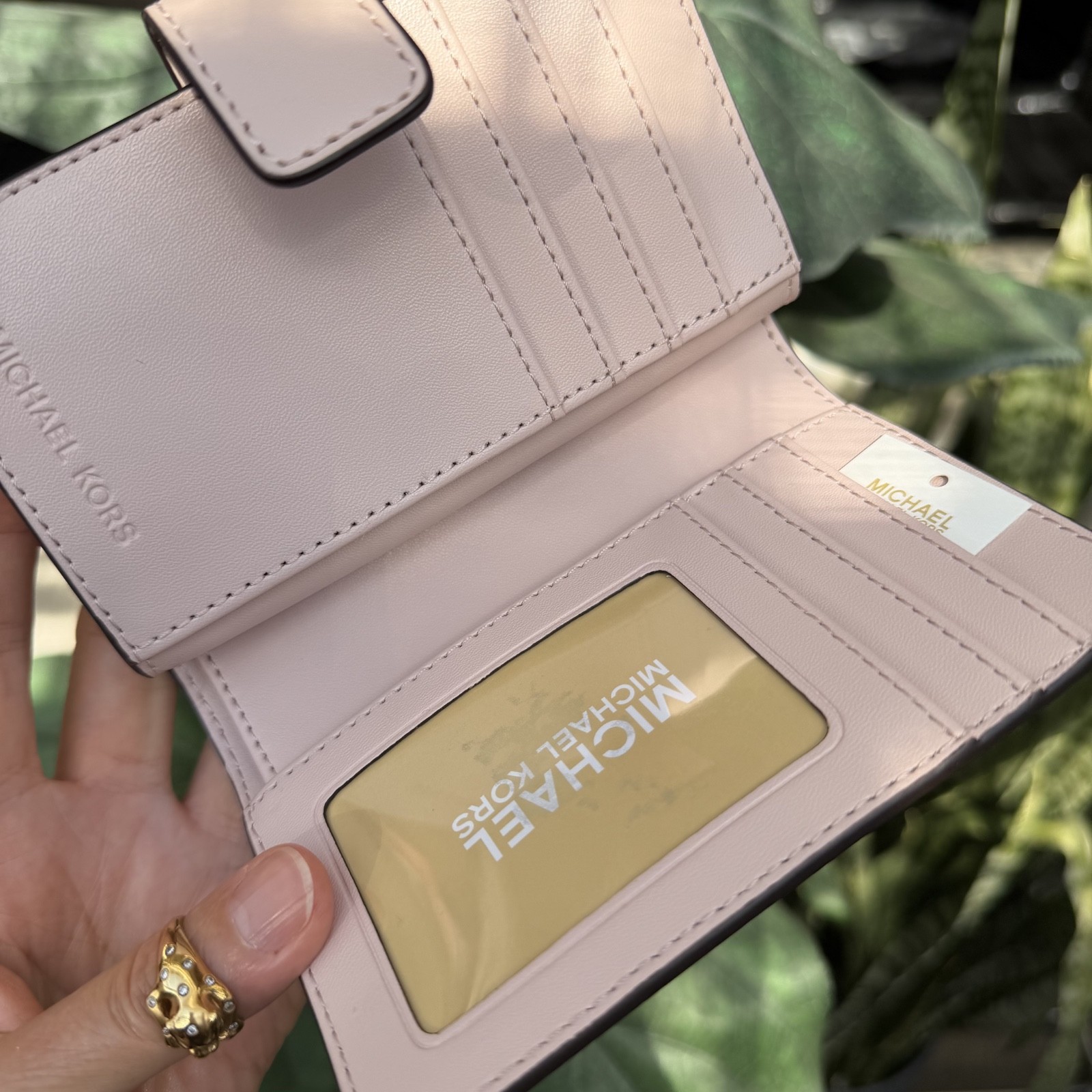 Michael Kors Jet Set Travel MD Bifold Zip Coin Credit Card Wallet Powder Blush