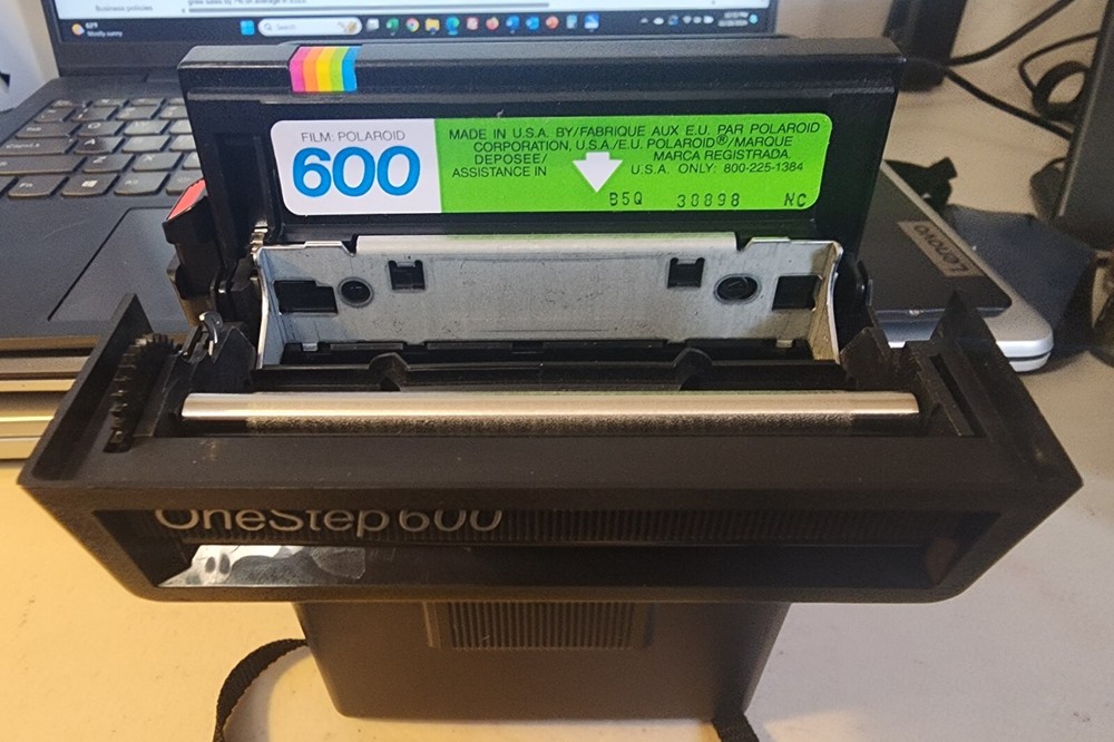 Vintage Polaroid One Step Flash 600 Camera "RAINBOW STRIPE"