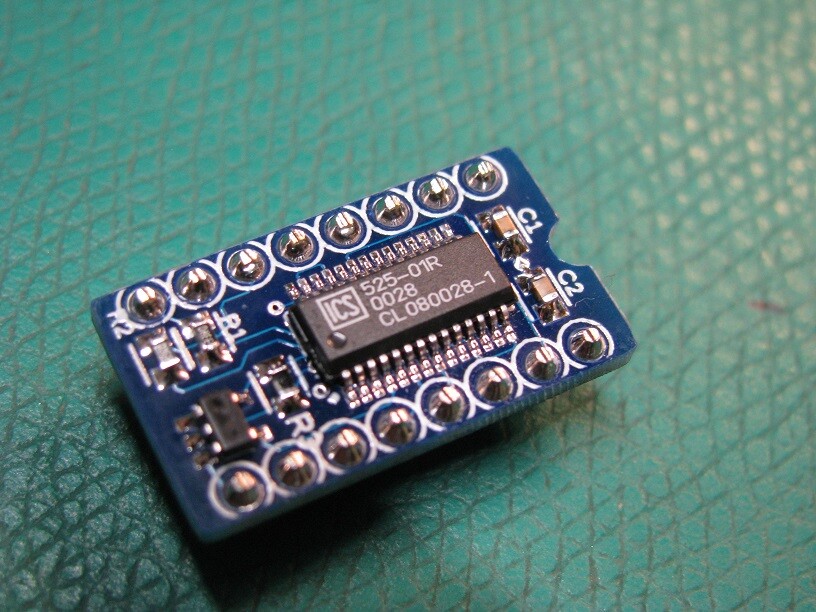 MOS8701 Clock Chip Replacement Commodore C64, C128, small size, big performance