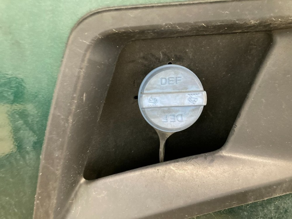 Kenworth T680 Left/Driver DEF Sensor - Used