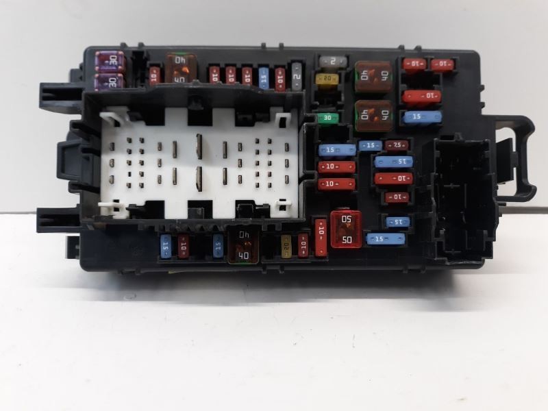 20 SILVERADO Fuse Box Cabin