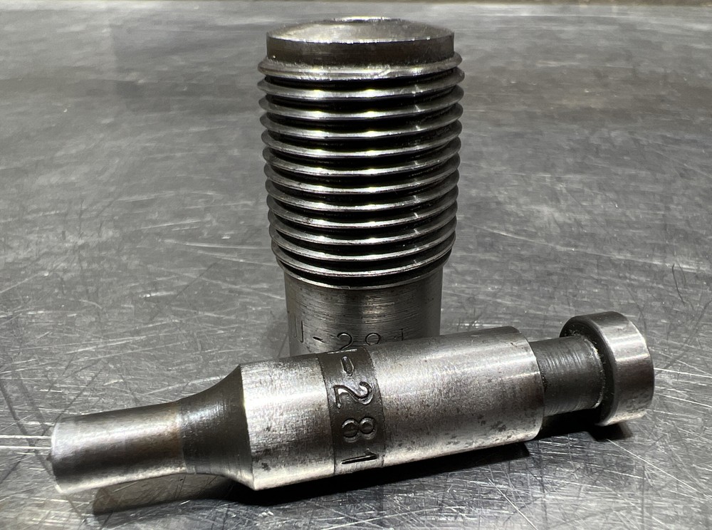 ROPER WHITNEY Nu .281 Knockout Punch Set Used Surplus