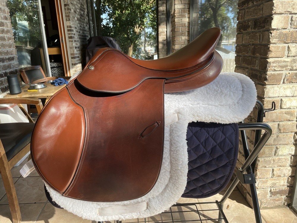 17” St Lordes Jumping saddle