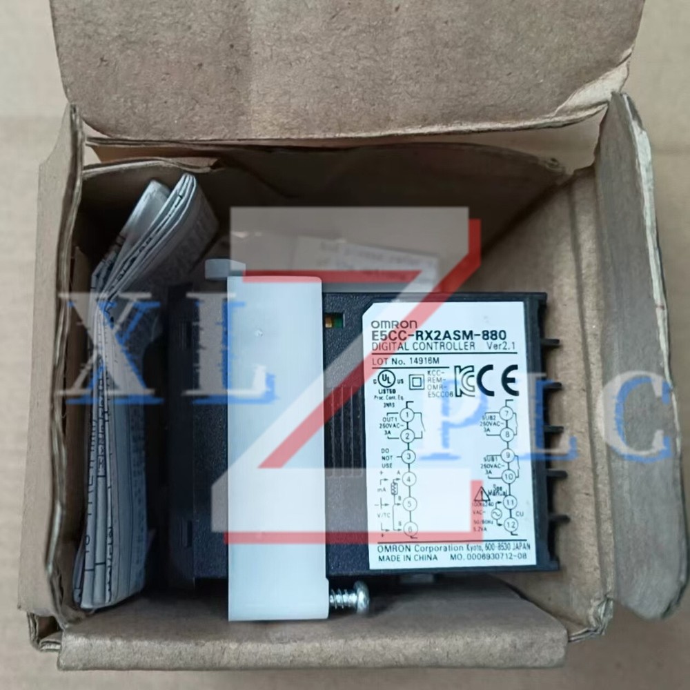1PCS New Omron E5CC-RX2ASM-880 100-240VAC Temperature Controller In Box*