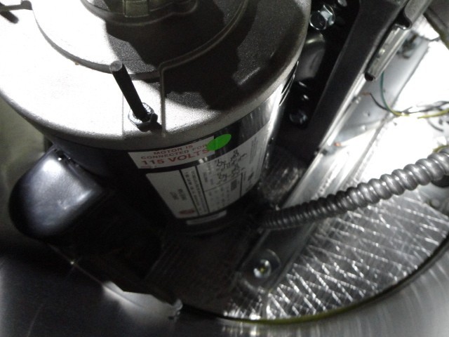 Upblast Exhaust Fan Belt Drive Motor 115v ACCUREX XCUBE-160-10-1-26-6