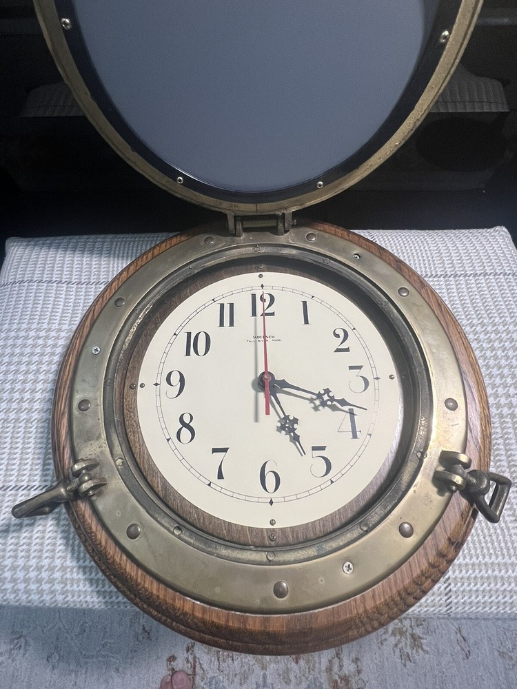 Vtg International Clock Quartz Nautical Porthole