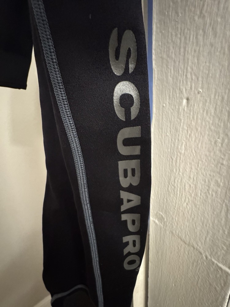 Scubapro Oneflex wetsuit, size S- Good Condition