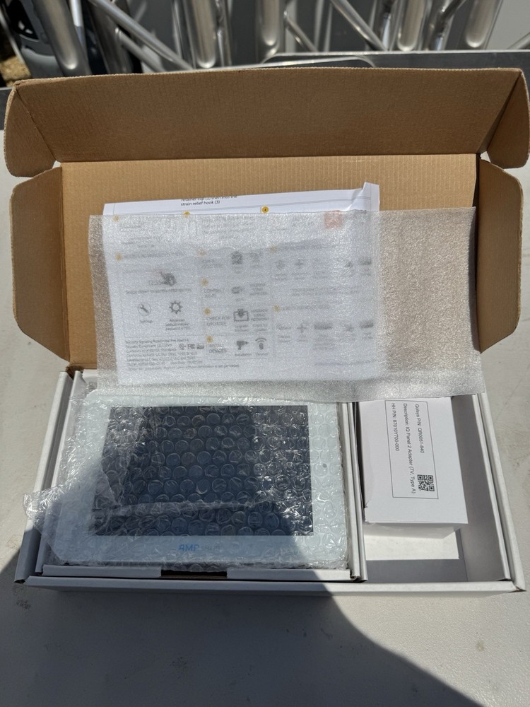 IQPanel2+ QM9202 4G LTE Security Alarm System