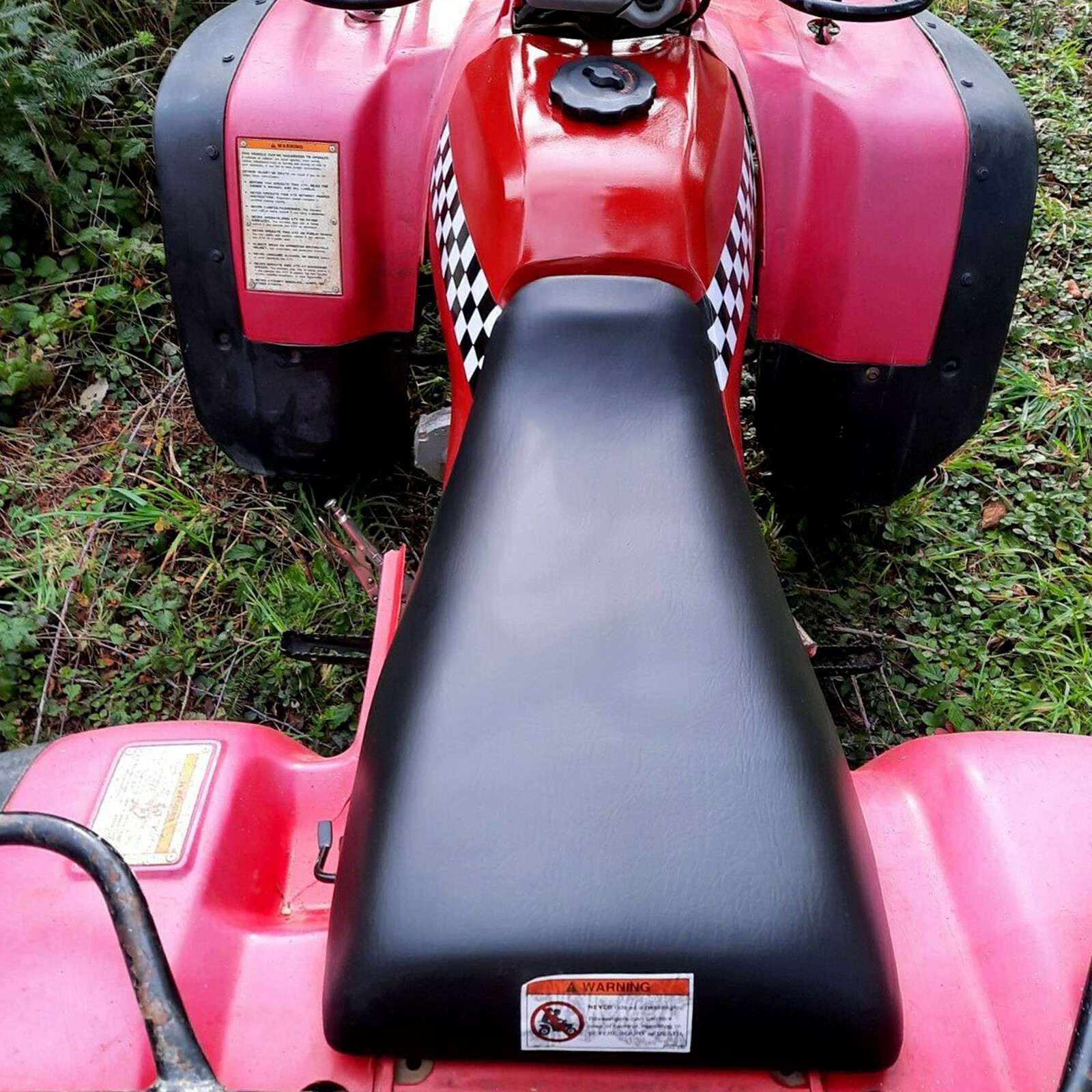 NEW Fourtrax Complete Seat Assembly FOR Honda TRX 300 TRX300 FW 1988-2000