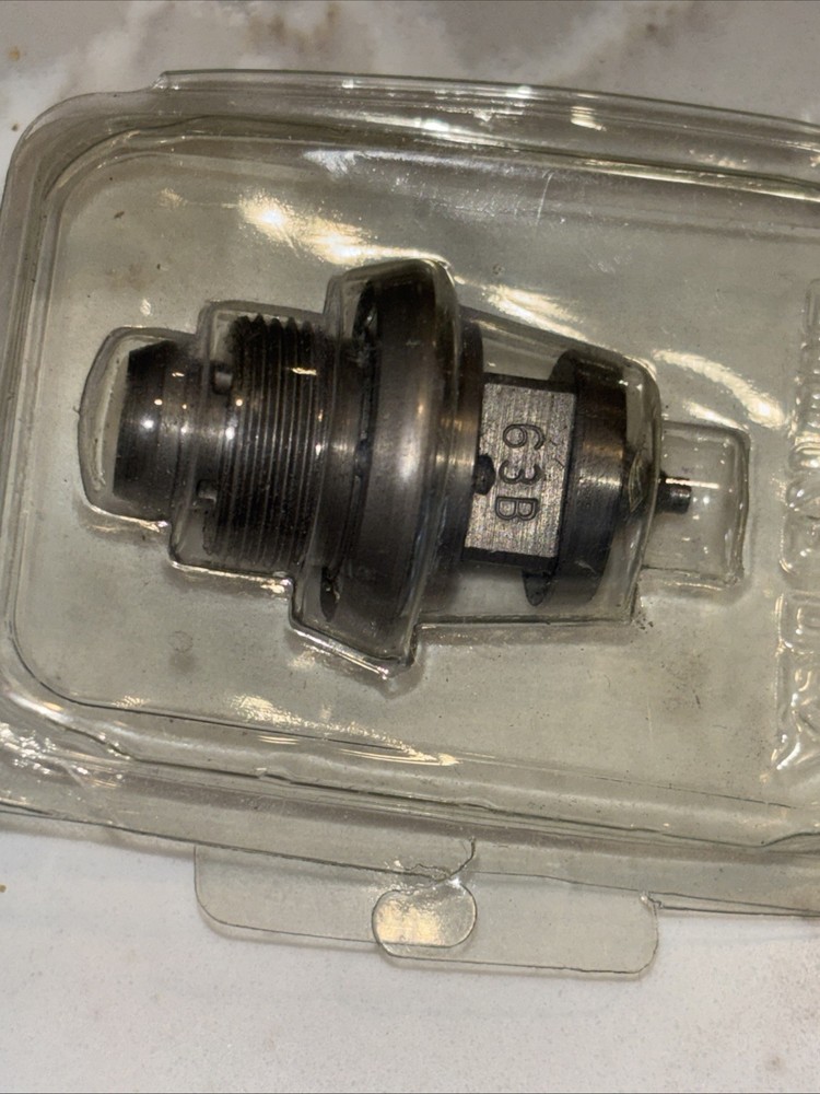 Binks 66SD, 67PD, 63B And 4 Needles Bundle