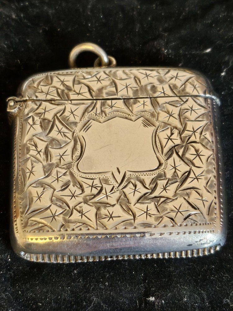 Antique Solid Silver Vesta Case C1903 Fully Hallmarked By Albert Jackson Birming