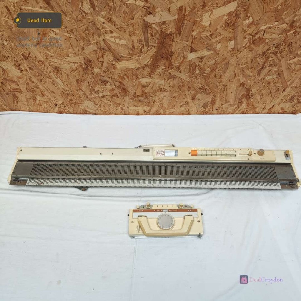 BROTHER KH-710 KNITTING MACHINE WITH ATTACHMENTS VINTAGE