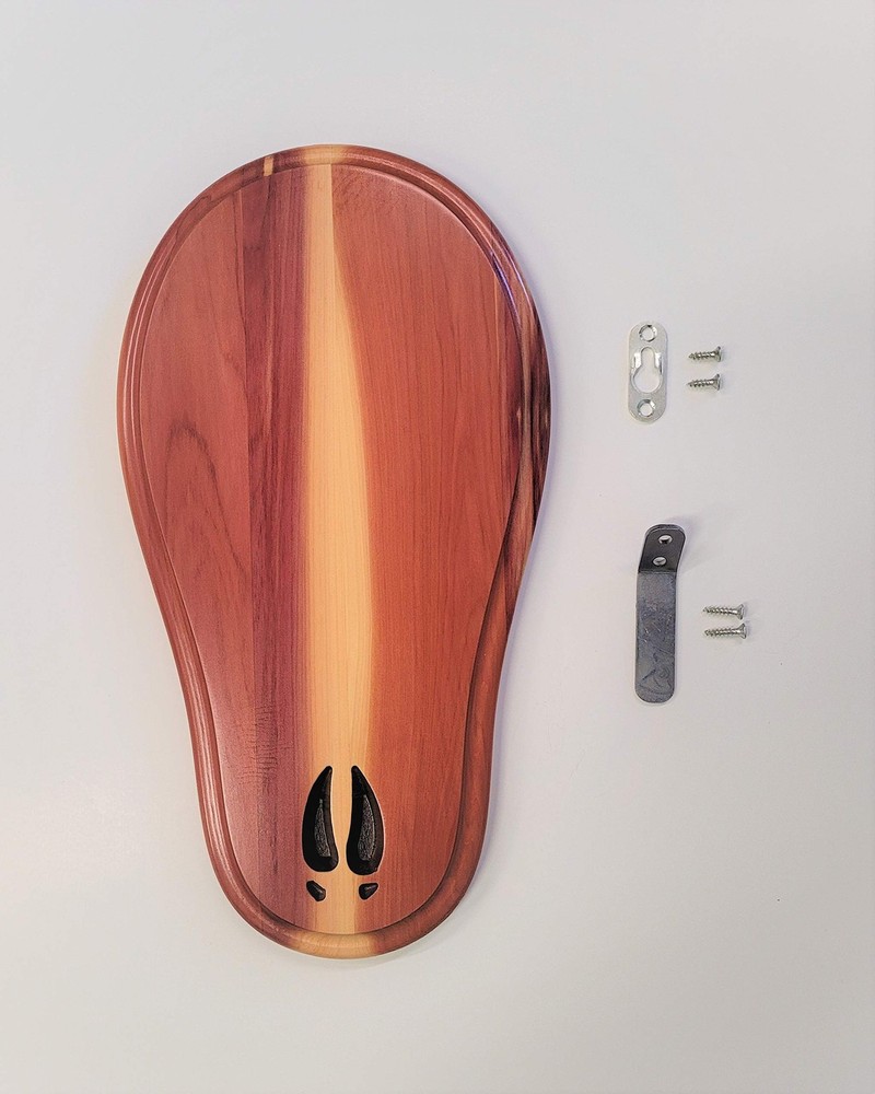 TTW Cedar Deer Track Skull Mount