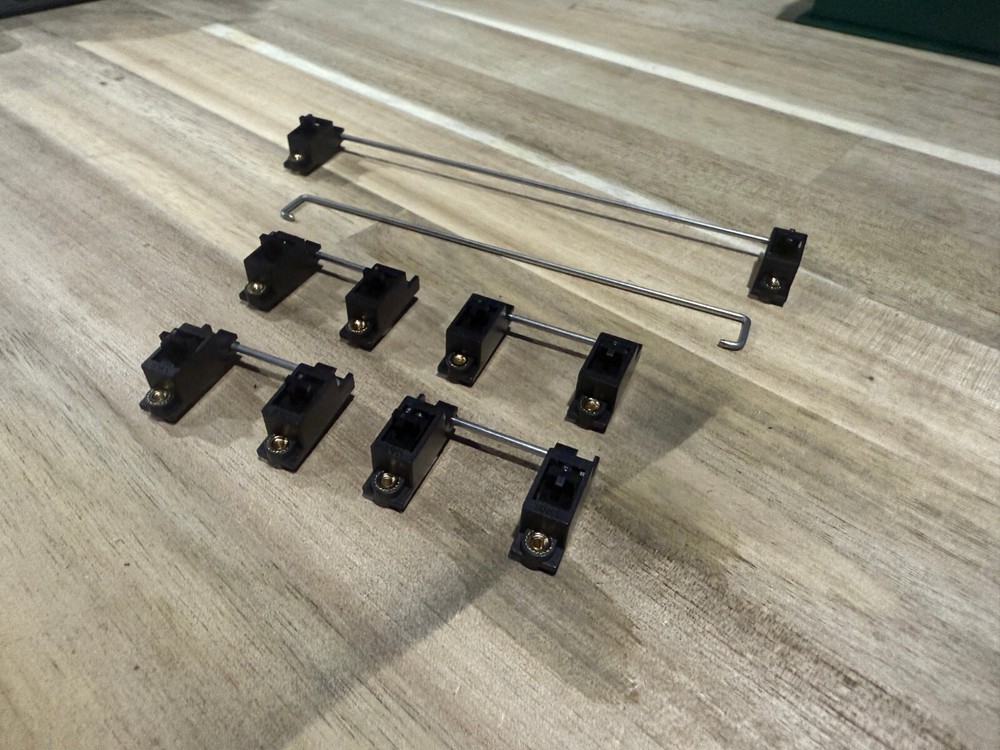 Lubed and Wire Balanced Typeplus x YIKB Screw-in Stabilizers