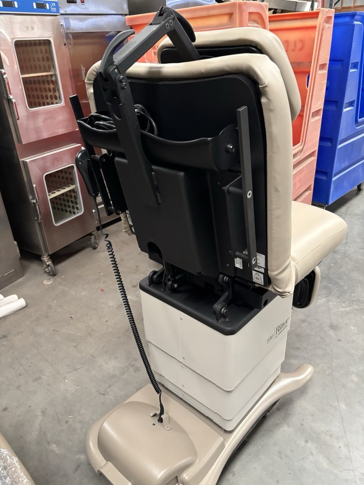 Ritter 230 Procedure Table with a new top
