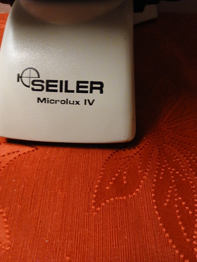 Seiler Microlux IV LED Compound Microscope With 5- Objectives
