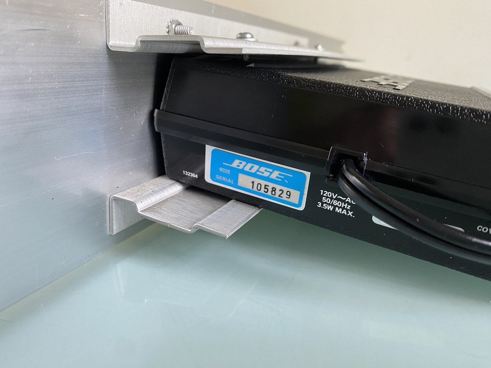 Bose 402-E Active Equalizer with 19” Rack Mount Faceplate Made in USA