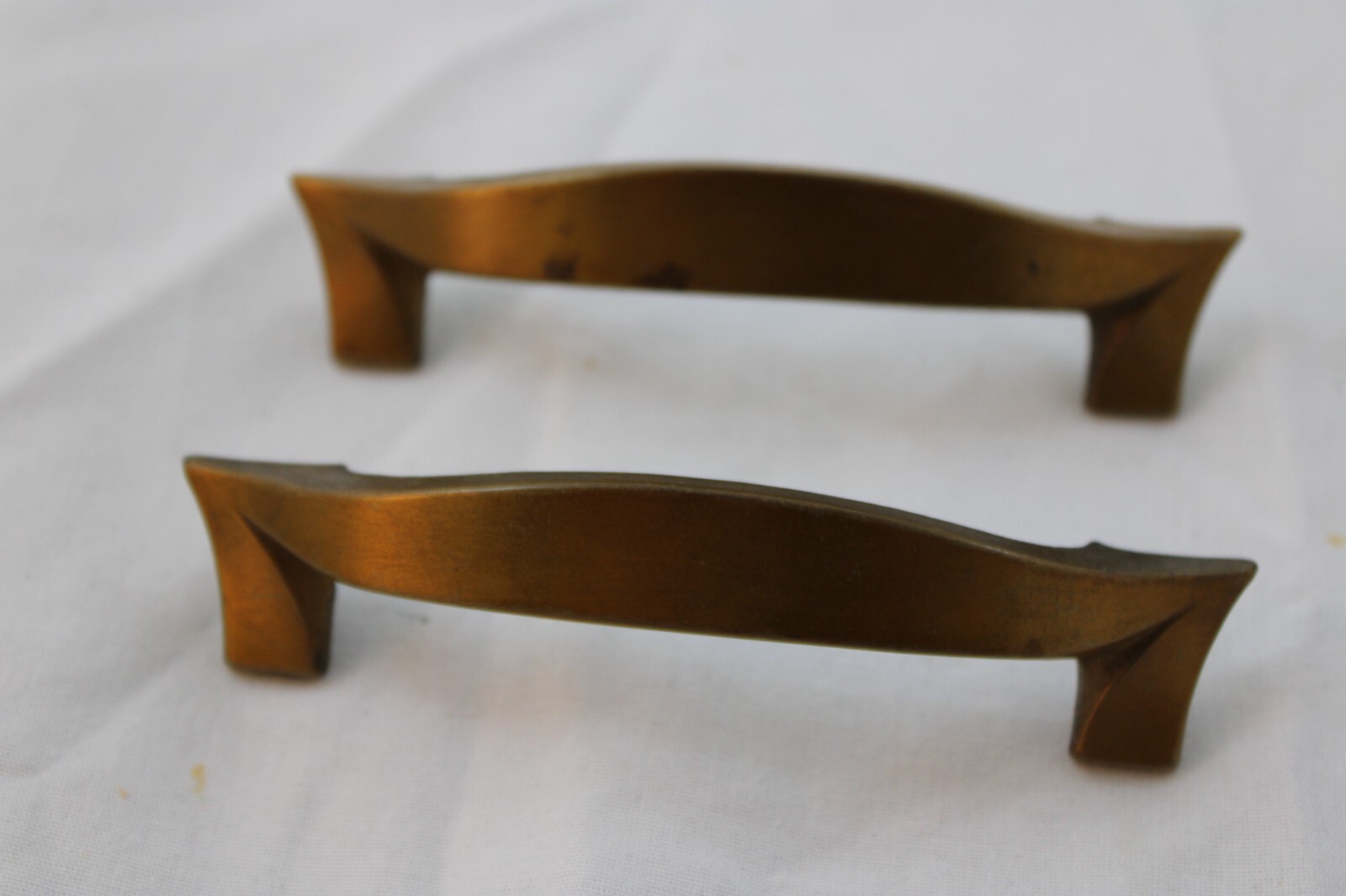 5 Vintage Keeler Brass Co Drawer Pulls Cabinet Handles MCM 7641 (4) & 7642 (1)