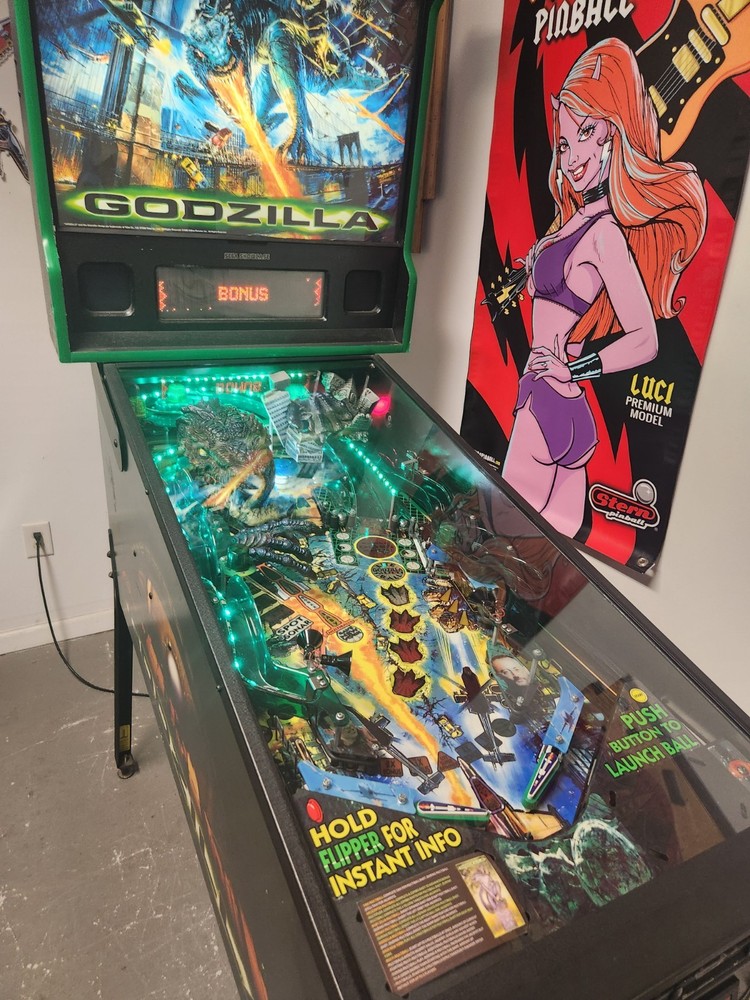 Sega Godzilla Arcade Pinball Machine