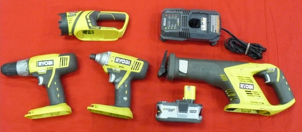 RYOBI DRILL 6 PIECE SET