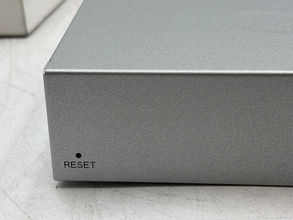 VSCom NetCom Plus 413 Serial Device Server