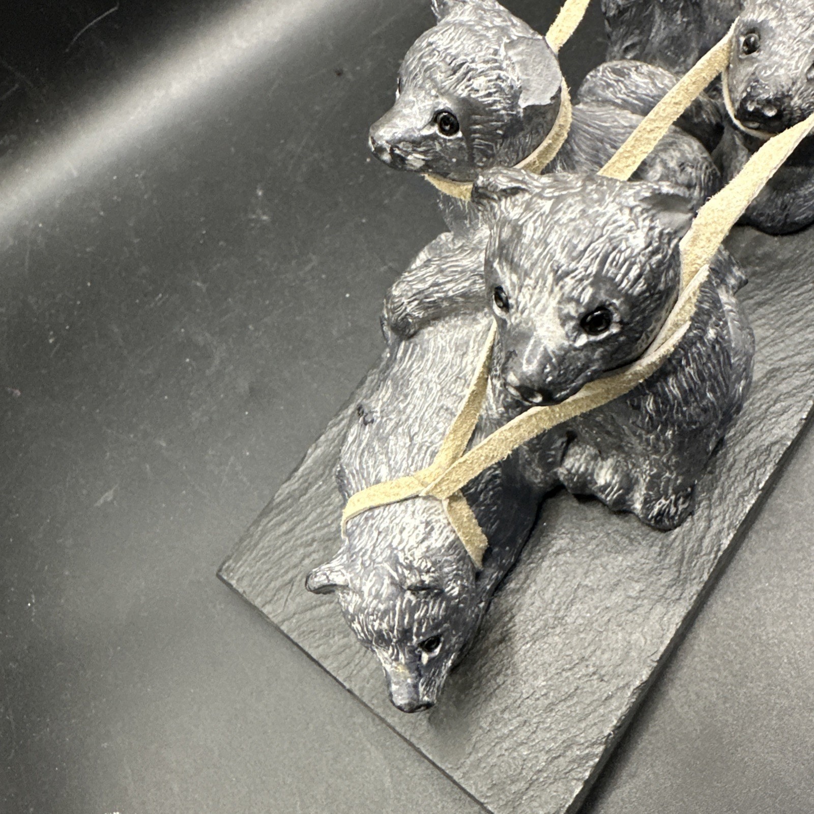 DAMAGED Carved Soapstone Sculpture Eskimo Inuit Dog Sled Slate Base