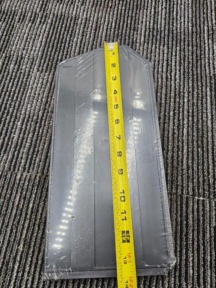 (QTY 6) Quantum DUS240-250 Solid Stack and Hang Dividers Black