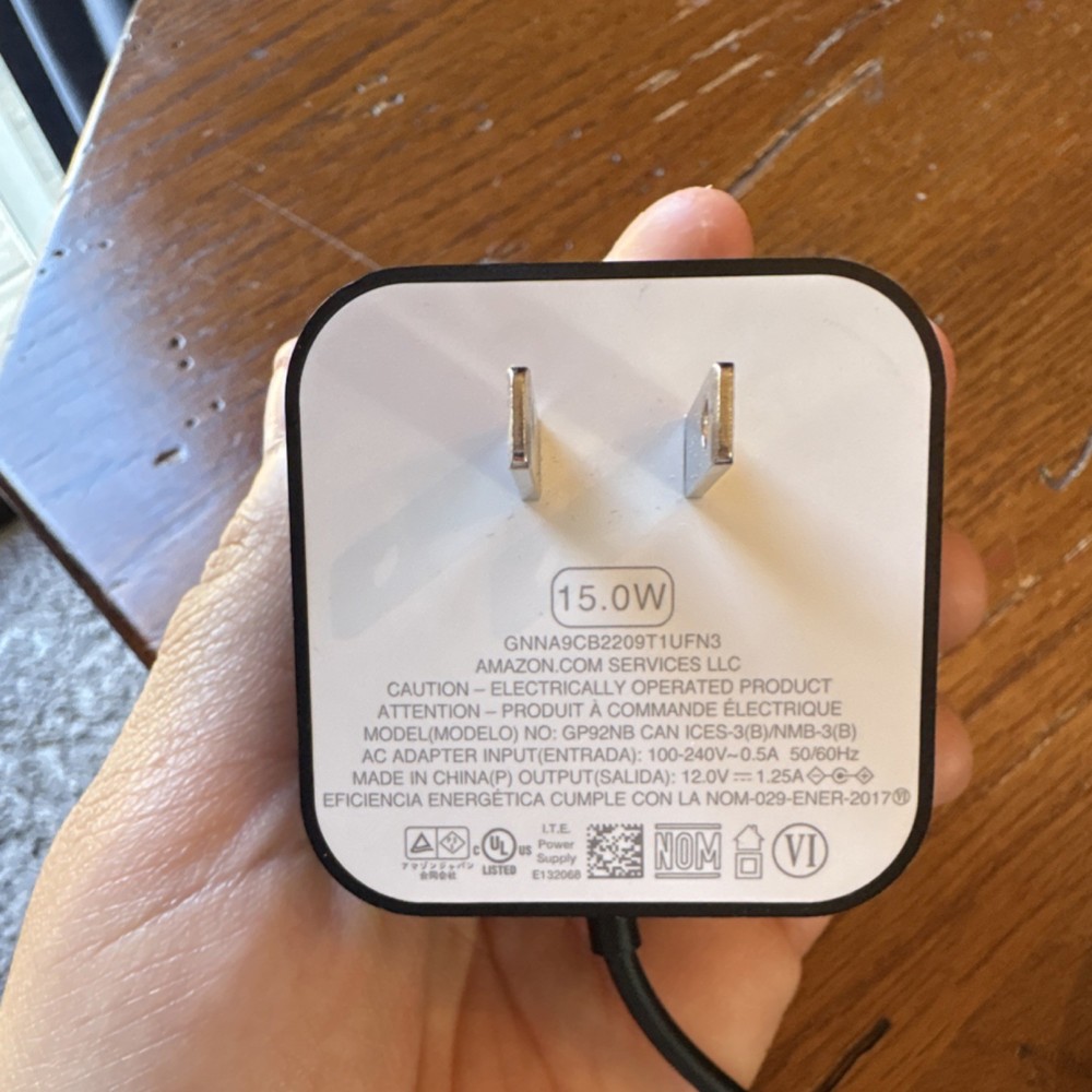 Amazon Echo Dot (3rd Generation) Smart Speaker Alexa with Charger