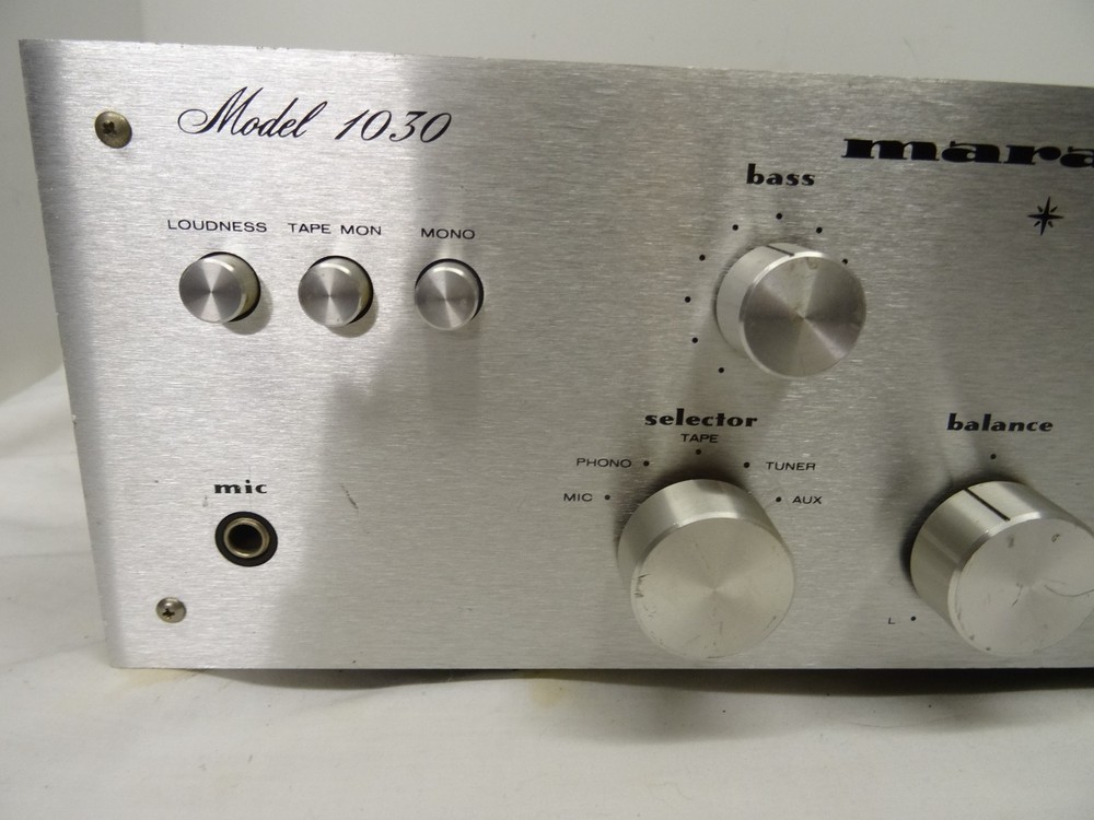 MARANTZ 1030 CONSOLE AMPLIFIER - tested - Best Sounding Marantz Ever!