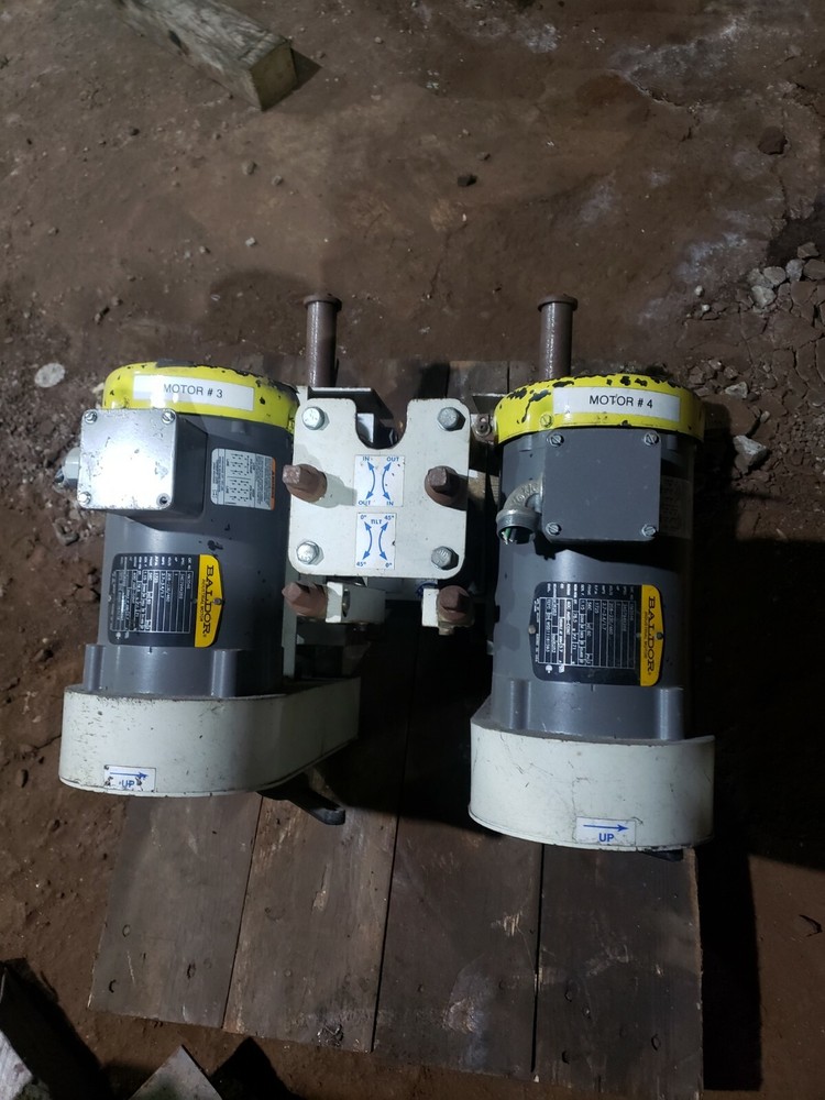 Voorwood dual spindle sander