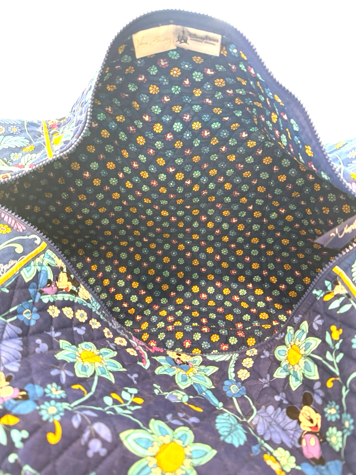 Vera Bradley Disney Parks Dreaming Of Mickey Large Duffel Travel Bag 22" NWOT